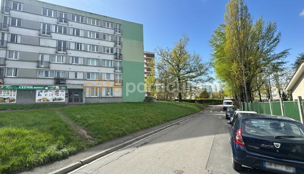 Vente
                Appartement66,1 m² - 3 Pièces -
                    VILLENEUVE SAINT GEORGES (94190)