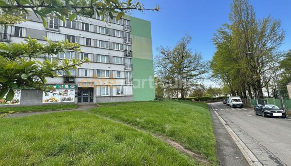 Vente
                Appartement66,1 m² - 3 Pièces -
                    VILLENEUVE SAINT GEORGES (94190)