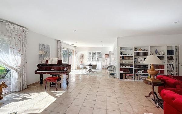 Maison à vendre    5 pièces •  Elne