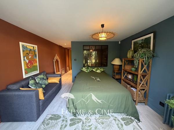 Maison aux Abatilles, vue dominante sur les pins