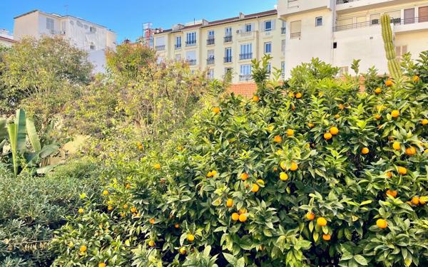 Appartement à vendre    4 pièces • 107 m2 Nice