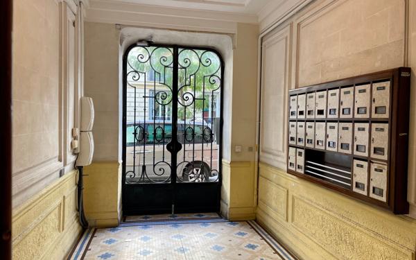 Appartement à vendre    4 pièces • 107 m2 Nice