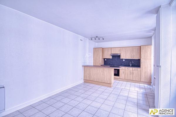 Versailles Notre Dame Appartement 2 pièces 35 m2 €265 000 ** - Référence 25428