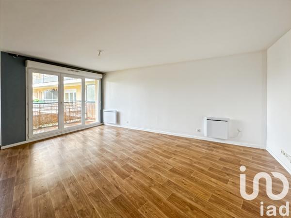 Appartement 2 pièces de 47 m² à Combs-la-Ville (77380)