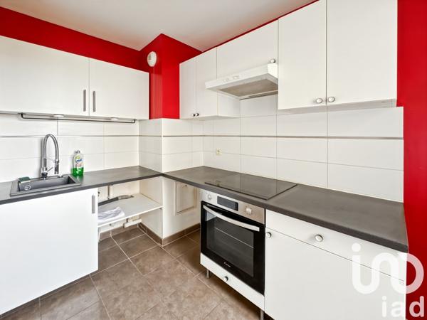 Appartement 2 pièces de 47 m² à Combs-la-Ville (77380)