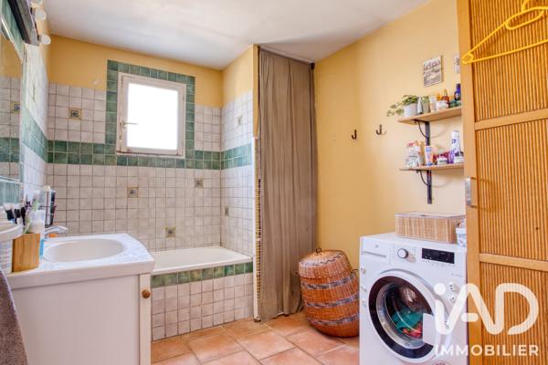 Maison à vendre 5 pièces 103 m² Le Cannet-des-Maures