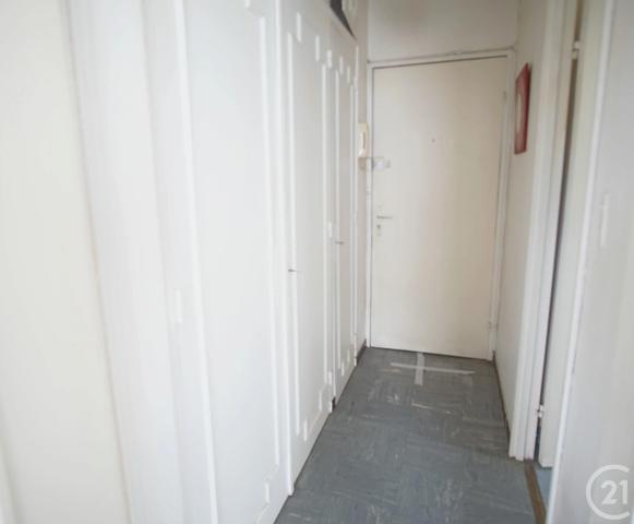 Appartement F1 à vendre  1 pièce - 32 m 2   CRETEIL  - 94