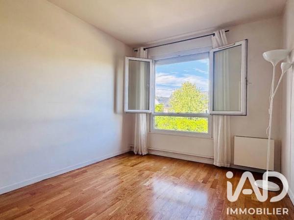 Appartement à vendre 5 pièces 93,17 m² Beynes