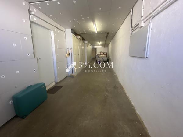 Maison 8 pièce(s) 5 chambre(s) 230 m²