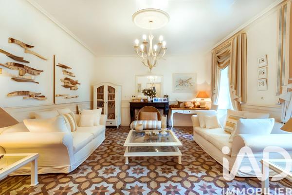 Maison à vendre 10 pièces 271 m² Olonzac