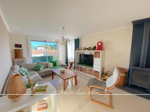 Maison à vendre 6 pièces L'ILE D'OLONNE (85), Maison 3 chambres + un type 2 indépendant, véranda - garage, stationnement, jardin