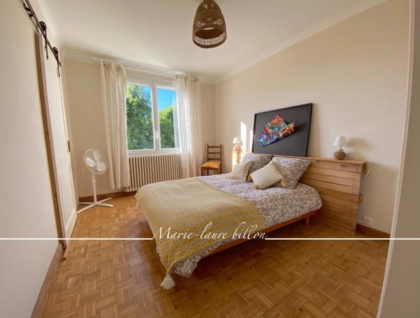 Maison à vendre 6 pièces L'ILE D'OLONNE (85), Maison 3 chambres + un type 2 indépendant, véranda - garage, stationnement, jardin