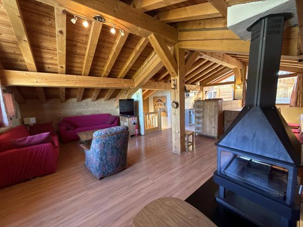 Chalet 168m² utile à La Plagne 1800 – Écrin alpin pour 11 convives avec jacuzzi & vue Mont Blanc