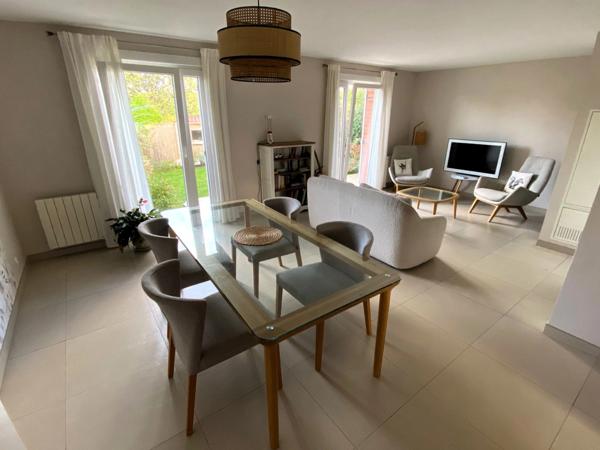 MAISON 4 CHAMBRES - JARDIN - GARAGE