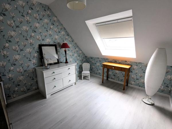 MAISON 4 CHAMBRES - JARDIN - GARAGE