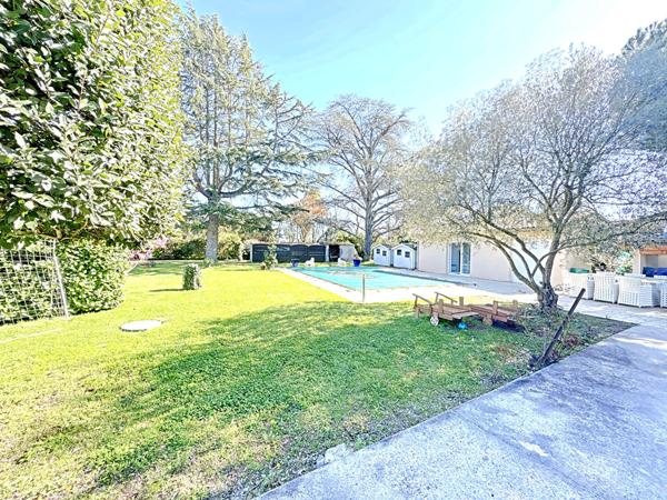 TOURNEFEUILLE - AUX PORTES DE LARDENNE - ENSEMBLE IMMOBILIER SUR UNE PARCELLE ARBORRE DE 2523 M². , Tournefeuille