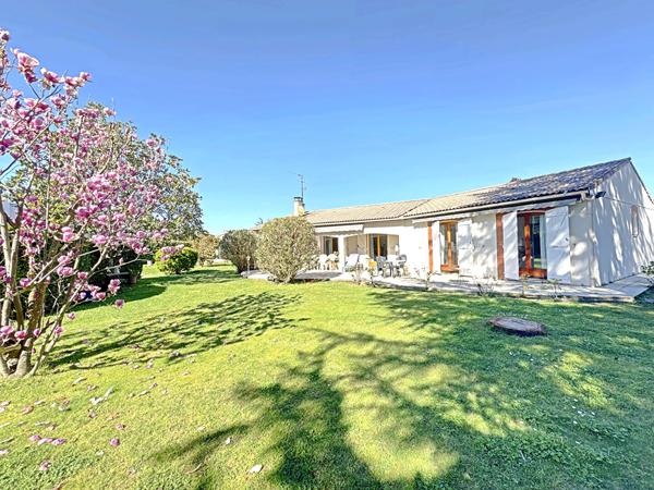 TOURNEFEUILLE - AUX PORTES DE LARDENNE - ENSEMBLE IMMOBILIER SUR UNE PARCELLE ARBORRE DE 2523 M². , Tournefeuille