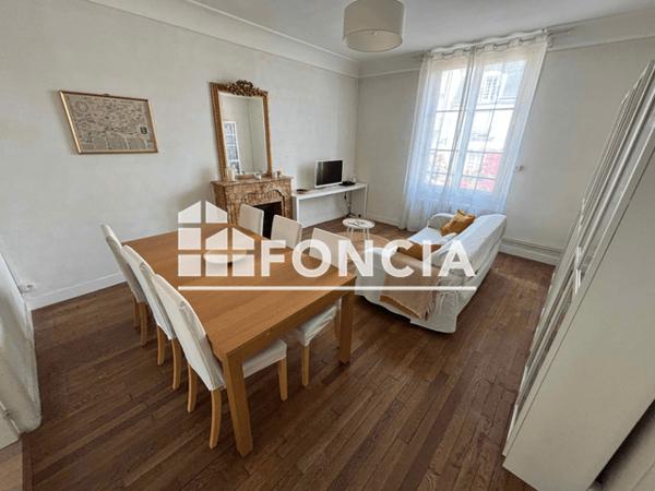 Location Appartement meublé 3 pièces 78.71 m² - 6 RUE JEANNE D'ARC Blois 41000