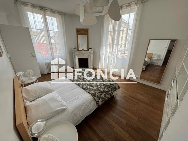 Location Appartement meublé 3 pièces 78.71 m² - 6 RUE JEANNE D'ARC Blois 41000