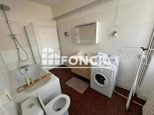 Location Appartement meublé 3 pièces 78.71 m² - 6 RUE JEANNE D'ARC Blois 41000