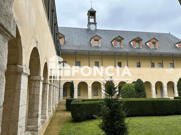 Location Appartement 3 pièces 70 m² - 4 ALLEE DU DR GASTELLIER Montargis 45200