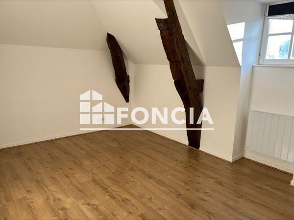 Location Appartement 3 pièces 70 m² - 4 ALLEE DU DR GASTELLIER Montargis 45200