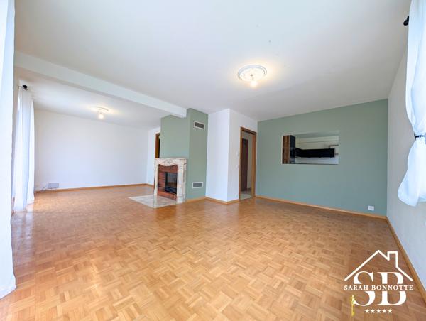 Blotzheim (68730) Maison raffinée, charme et modernité, beau terrain, EN IMPASSE