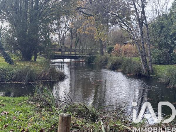 Maison à vendre 9 pièces 193 m² Aigrefeuille-d'Aunis