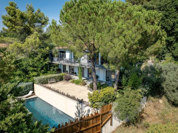 -Manosque- Maison d’architecte d’exception – Vue panoramique à 180°