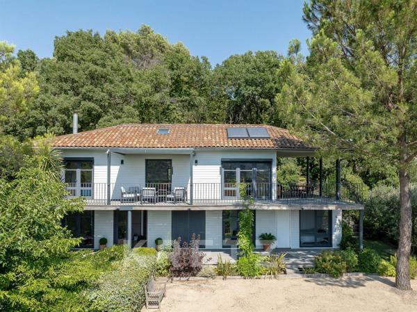 -Manosque- Maison d’architecte d’exception – Vue panoramique à 180°