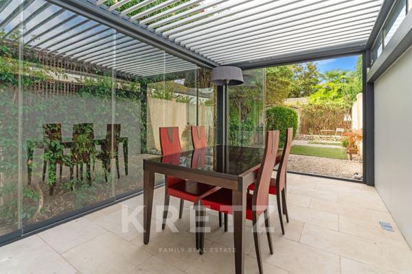 COURBEVOIE (92400) - COEUR DE VILLE - MAISON INDIVIDUELLE - SANS VIS-À-VIS - JARDIN PAYSAGER - CALME