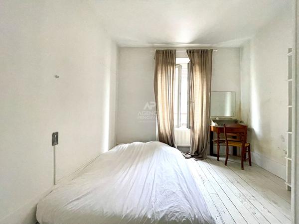 MAISON CONFLANS STE HONORINE - 5 PIÈCES - 130m² €326 000 ** - Référence 7065