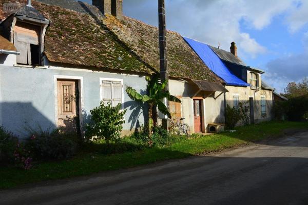 Maison à vendre à Cossé-en-Champagne en Mayenne (53340), ref : 53039-400