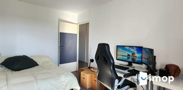 Beau 2 pièces avec grande terrasse