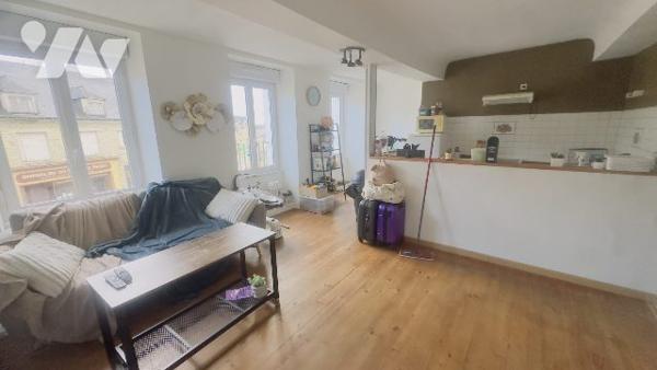 IMMEUBLE LOCATIF - PICAUVILLE