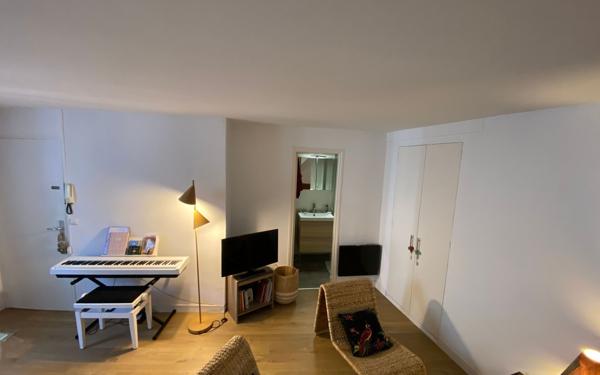 Immeuble à vendre    3 pièces •  Dieppe