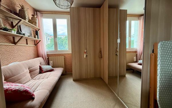 Appartement à vendre    5 pièces • 90 m2 Sète