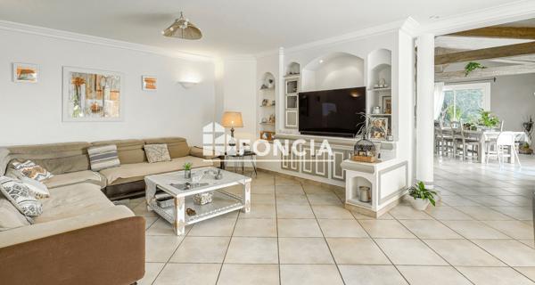 À vendre Maison 8 pièces 255 m² - Nice 06200