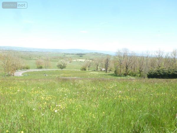 Terrain à Batir à vendre à Tanavelle dans le Cantal (15100), ref : 044/1033