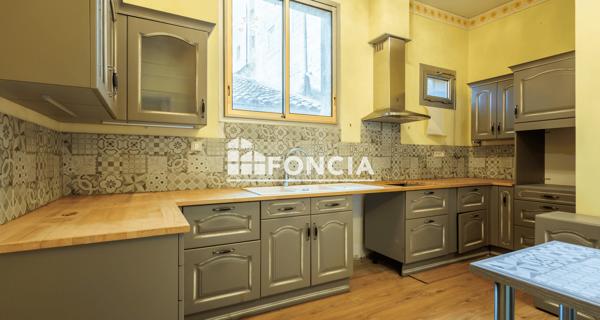 À vendre Appartement 10 pièces 200 m² - Avignon 84000