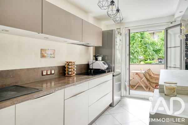 Appartement à vendre 3 pièces 69,4 m² Saint-Brice-sous-Forêt
