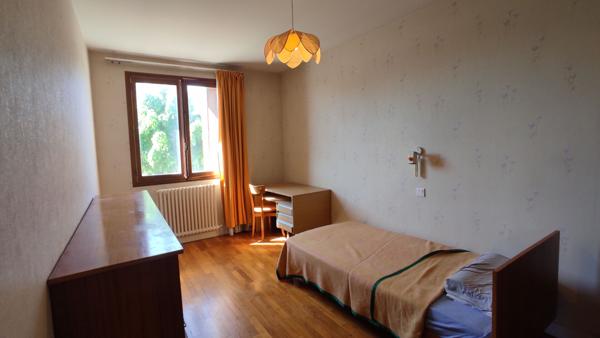 MAISON SUR SOUS-SOL - QUARTIER OUEST