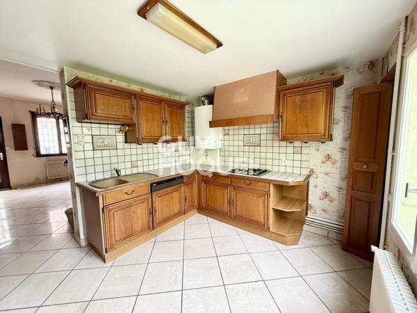 SAINT HONORÉ - MAISON D'ENVIRON 70M² AVEC TROIS CHAMBRES