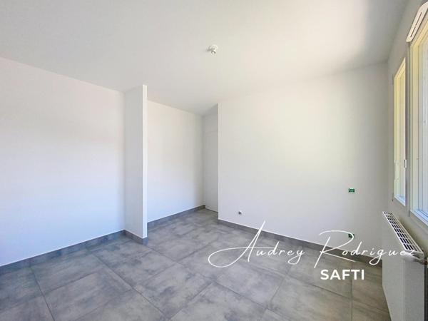 Maison jumelée neuve 2026 avec jardin