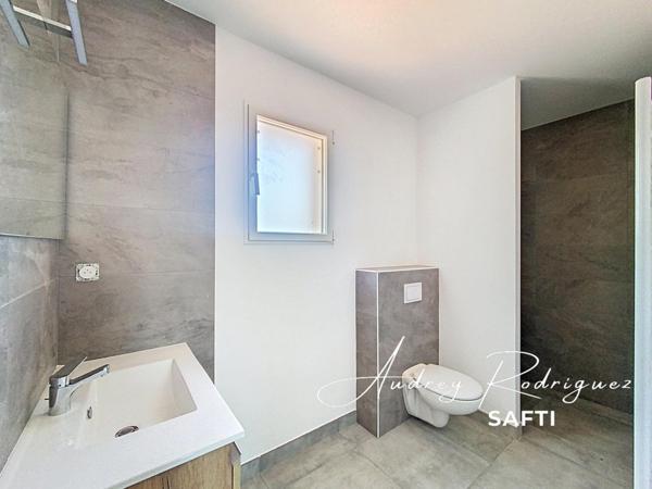 Maison jumelée neuve 2026 avec jardin