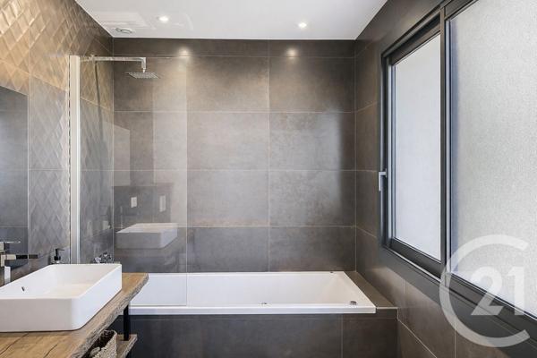 Maison à vendre  8 pièces - 157 m2 PORTO VECCHIO - 201