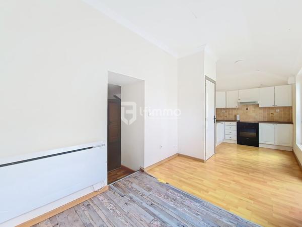 Maison de 4 pièces, 73 m² à Plonévez-du-Faou (29530)