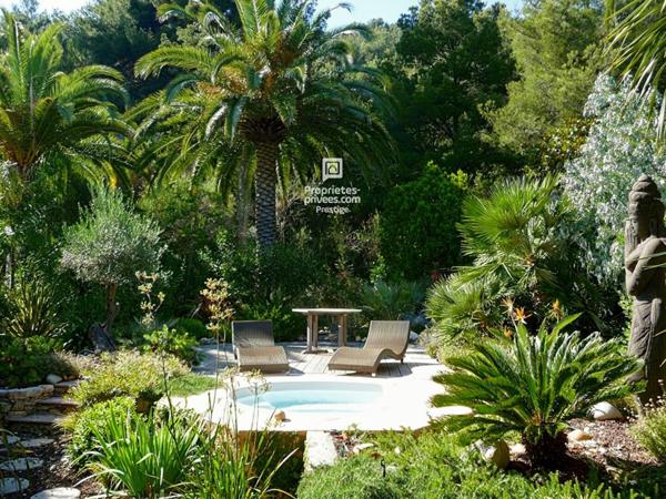 Exclusivité en Provence - 2 maisons vue mer - 10 pièce(s) 372 m2