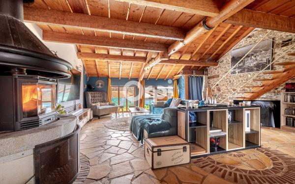 Maison à vendre    3 pièces • 150 m2 Burgnac