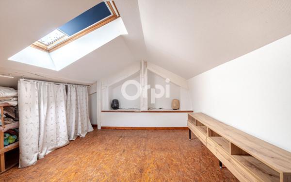 Maison à vendre    3 pièces • 150 m2 Burgnac